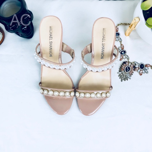 HP ๐ Michael Shannon Pearl Embellished Pink Mules - Picture 3 of 8